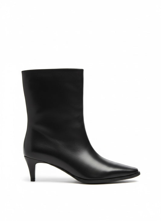 8200FR/ Noir Elegance