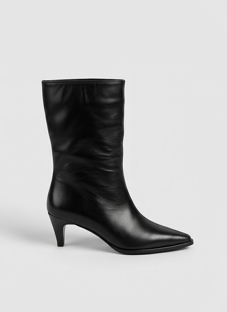 8200FR/ Noir Elegance